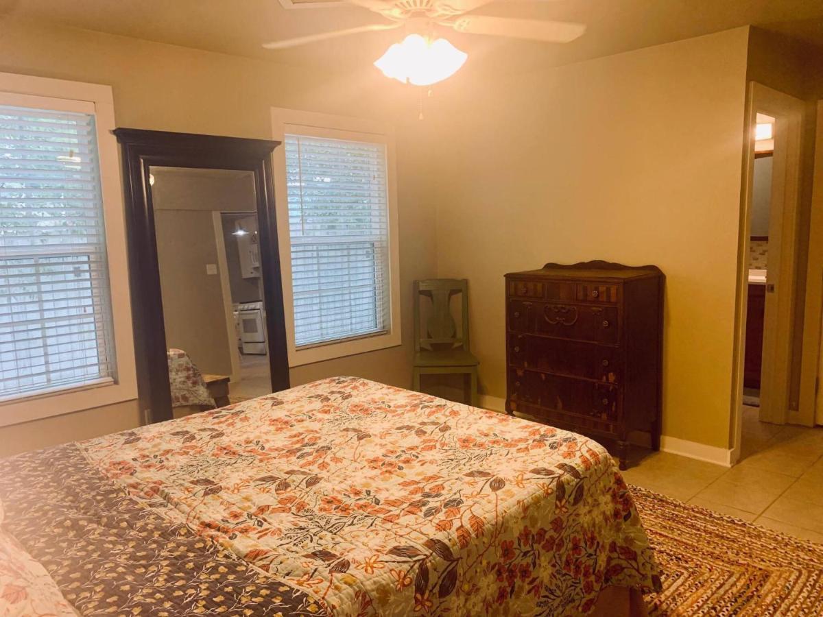 Elm Street Cottage Сегиин Екстериор снимка