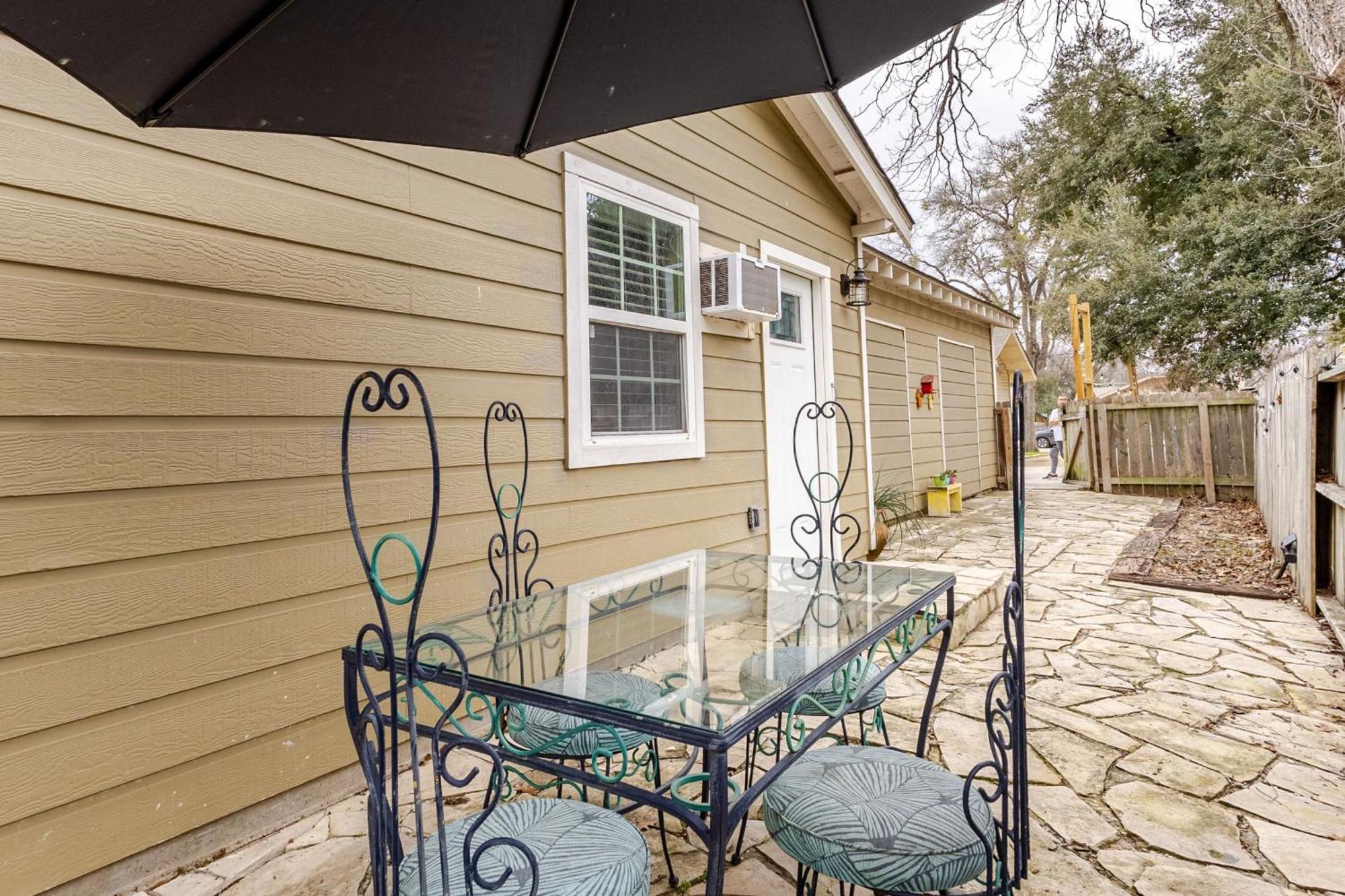 Elm Street Cottage Сегиин Екстериор снимка